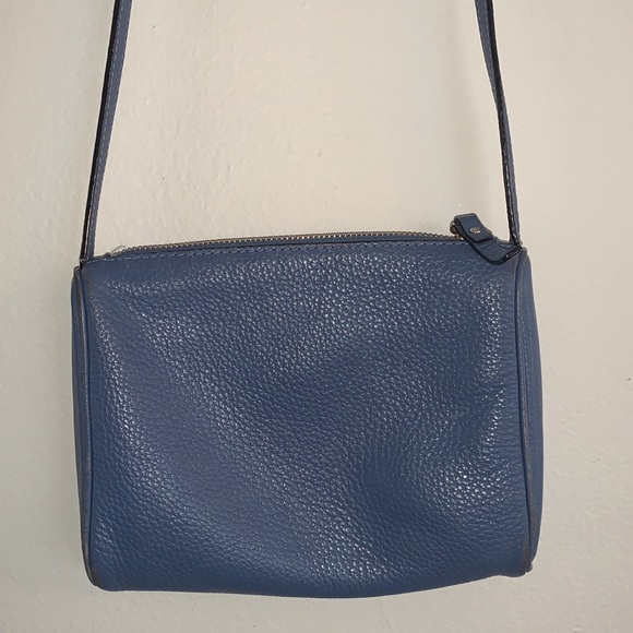 Kate Spade small crossbody bag, a beautiful blue color, used- in good condition. - Picture 5 of 9